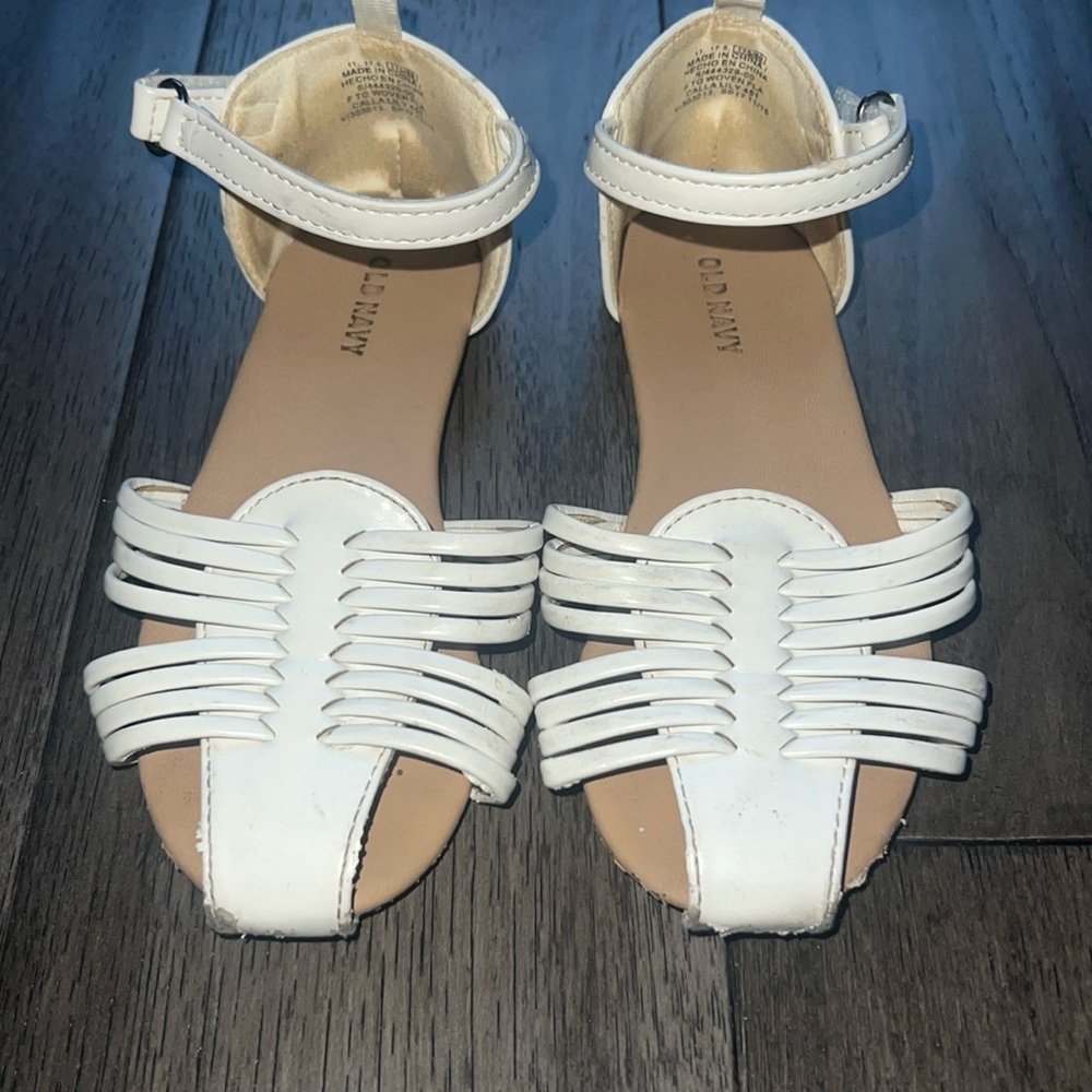 Girls Old Navy flat sandals with ankle strap